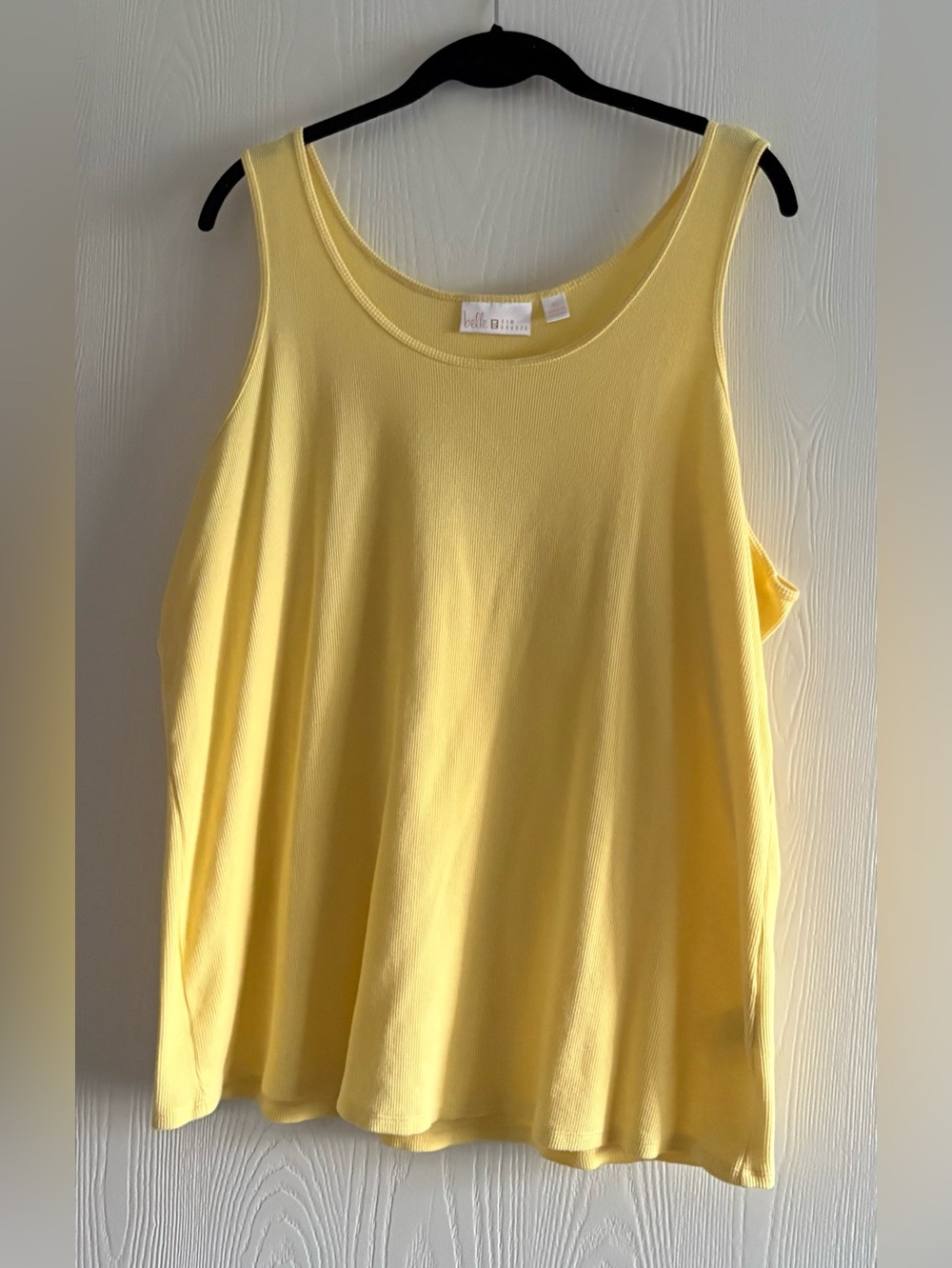 Belle by Kim Gravel yellow 
Rib knit tank top XL